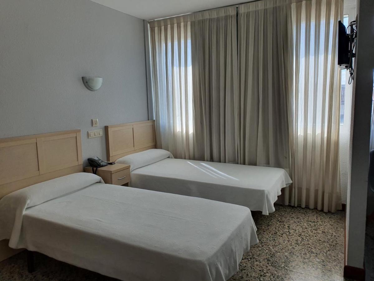 Hotel Cogullada Zaragoza Bagian luar foto